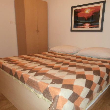 Jure Erceg Apartment Starigrad Paklenica Exterior foto